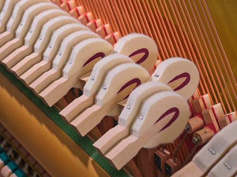 B10_2_ImprovedHammers_tcm129-2931757